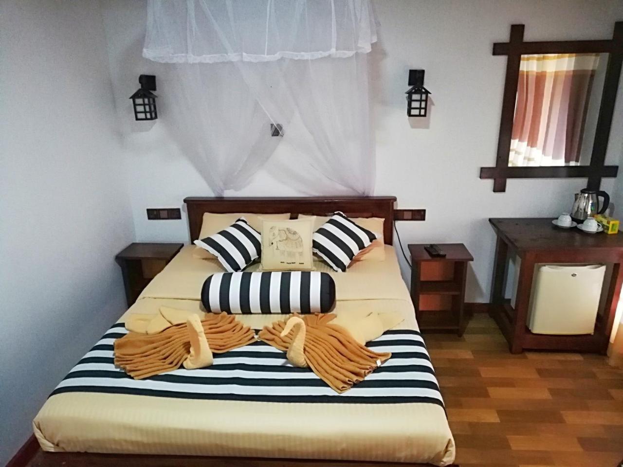 Home Away เอลลา ภายนอก รูปภาพ